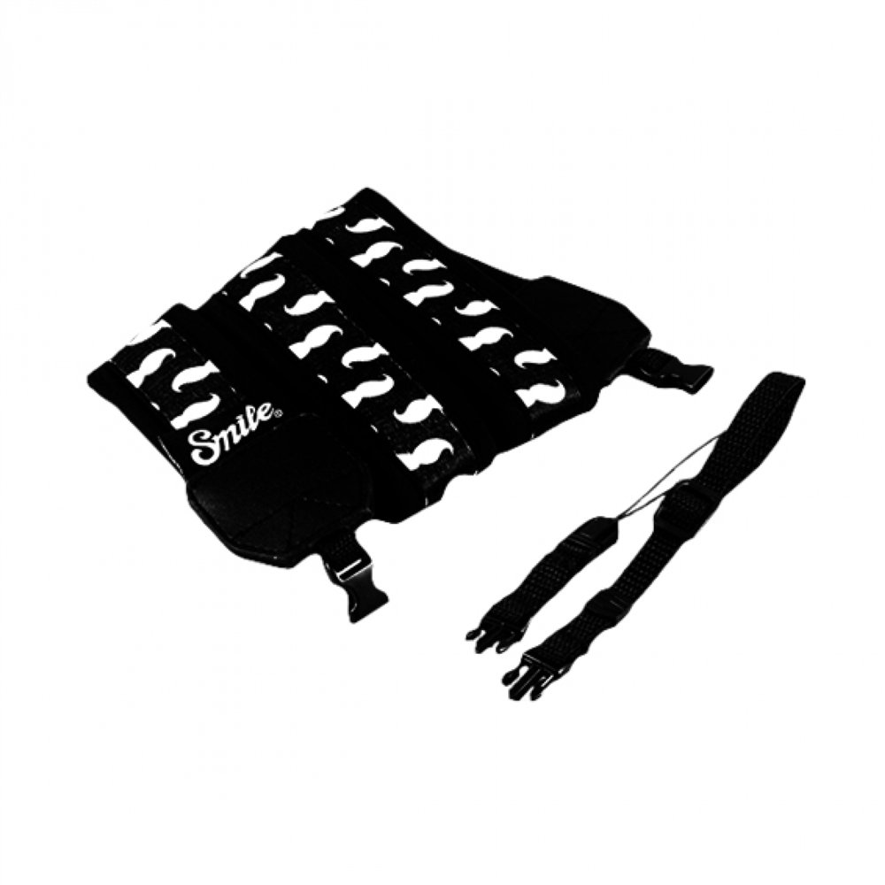 Smile camera strap hungup - hipster