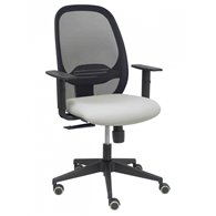 Piqueras y crespo silla cilanco negra malla negra asiento bali gris claro brazo regulable.